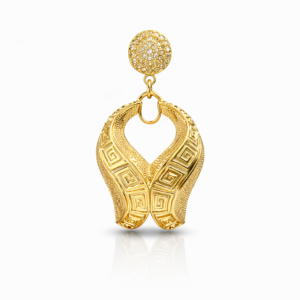 Striking gold statement earring