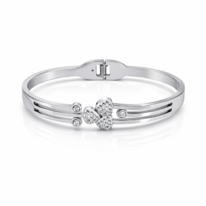 Elegant silver bangle